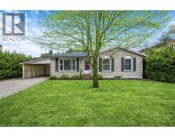 4 LYNDHURST Avenue - 1