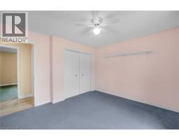 4 LYNDHURST Avenue - 13