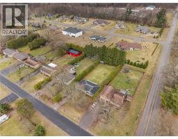 4 LYNDHURST Avenue - 28