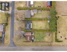 4 LYNDHURST Avenue - 30