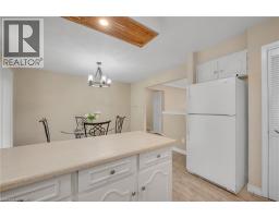 4 LYNDHURST Avenue - 7