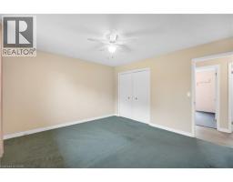 4 LYNDHURST Avenue - 9