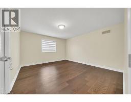 51 SEABROOKE Drive - 20