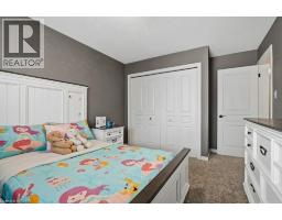 26 HELENA FEASBY Street - 19