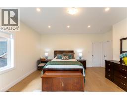 2739 KRESSLER Road - 29