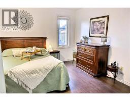 16 SULLIVAN Court - 20