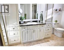 16 SULLIVAN Court - 22