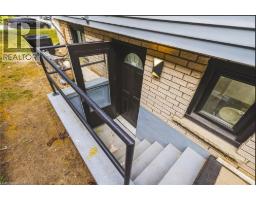 267 ERB Street E - 18