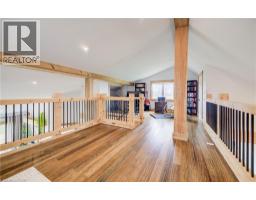 1372 CONC 8 TOWNSEND - 32