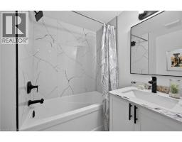 315 MORRISON Drive - 34