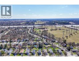 315 MORRISON Drive - 44