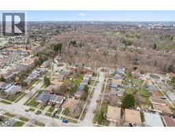 3 INADALE Court - 42