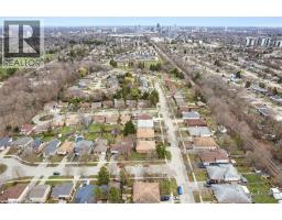 3 INADALE Court - 44