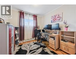 55 RALGREEN Crescent - 16