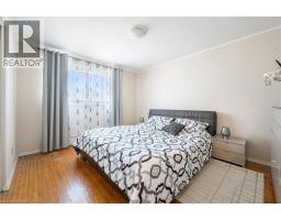 55 RALGREEN Crescent - 23