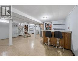 543 PHILIP Crescent - 30