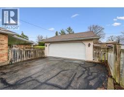 543 PHILIP Crescent - 6