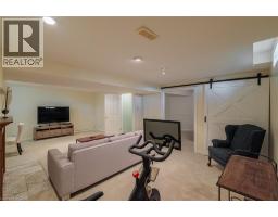 19 SOMERSET Drive UnitNo. 16 - 28