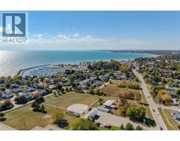 19 SOMERSET Drive UnitNo. 16 - 4