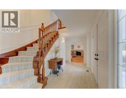 514 COLONIAL Drive - 11