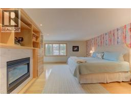 514 COLONIAL Drive - 33
