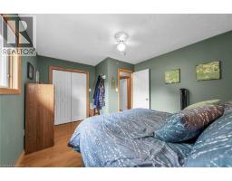 19 PRINCESS Street W - 18