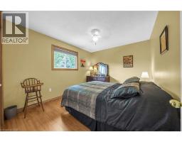 19 PRINCESS Street W - 22