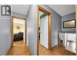 19 PRINCESS Street W - 23