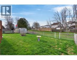 328 MACCRAE Drive - 40