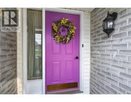 328 MACCRAE Drive - 6