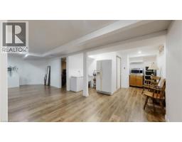 330 GUELPH Avenue - 42