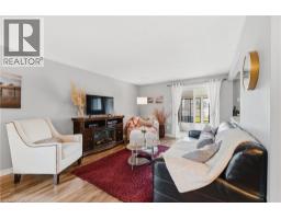 160 CARTER Crescent - 2