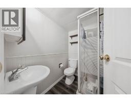 106 OAKWOOD Avenue - 33