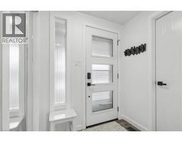 7 WYCLIFFE Place - 7