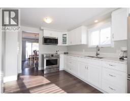 20 FIELDSTONE Walk - 20