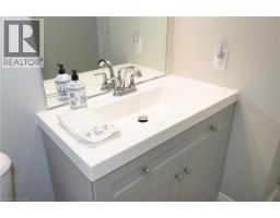 20 FIELDSTONE Walk - 34