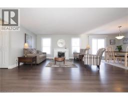 20 FIELDSTONE Walk - 4