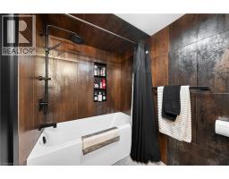 85 SPRUCE Street UnitNo. 212 - 10