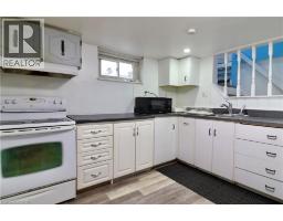 80 ROSEVIEW Avenue - 22