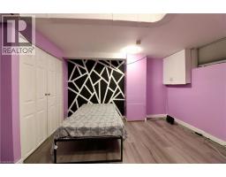 80 ROSEVIEW Avenue - 26