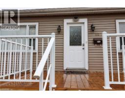 80 ROSEVIEW Avenue - 3