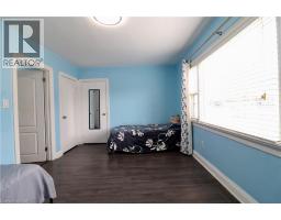 80 ROSEVIEW Avenue - 5