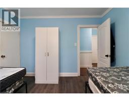 80 ROSEVIEW Avenue - 7