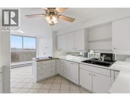 20 BERKLEY Road UnitNo. 702 - 10