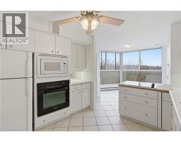 20 BERKLEY Road UnitNo. 702 - 11