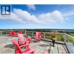 20 BERKLEY Road UnitNo. 702 - 41