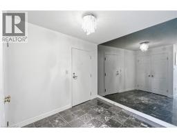 20 BERKLEY Road UnitNo. 702 - 8