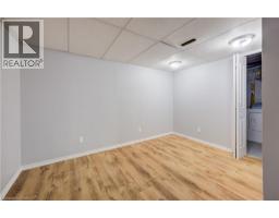 20 WESTMOUNT Mews - 21