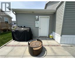 14 COPPER BEECH Drive - 40