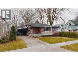 260 BINNING Street W - 4